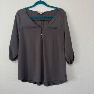 TEMPTED LA Womens Gray V Neck 3/4 Sleeve Roll Tab Button Detail Blouse XL